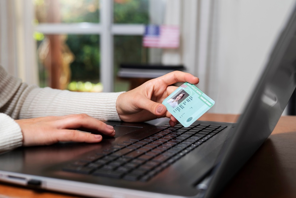 Cosa fare in caso di furto di identit&agrave; digitale